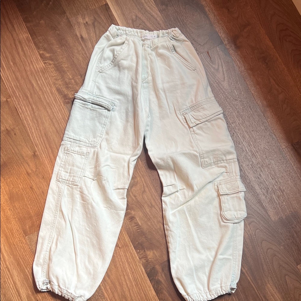 Zara Kids VERY light blue Cargo Joggers